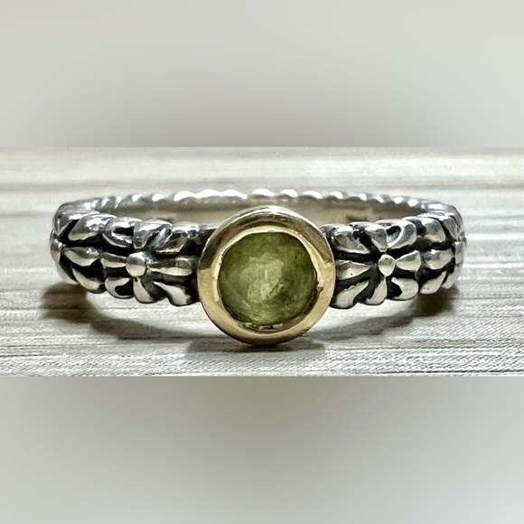 Vintage Designer Signed P Sterling Silver & 14K Gold Peridot Ring, Size 7 - Picture 2 of 11